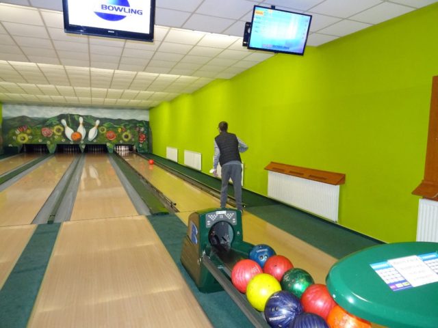 Návštěva bowlingu