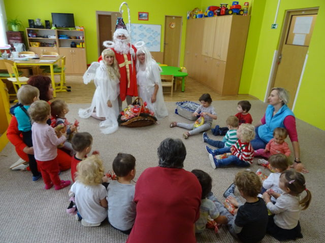 NÁVŠTĚVA MIKULÁŠE V DĚTSKÉ SKUPINĚ PAMPELIŠKA